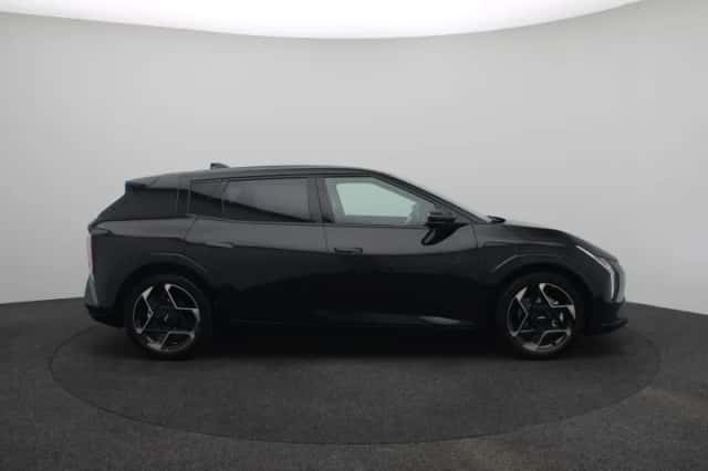 Kia EV4 (2026) thumbnail 7
