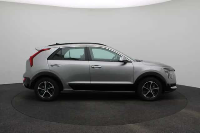 Kia Niro (2026) thumbnail 6