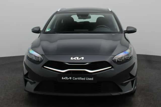 Kia Ceed Sportswagon (2022) thumbnail 5