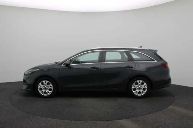 Kia Ceed Sportswagon (2022) thumbnail 6