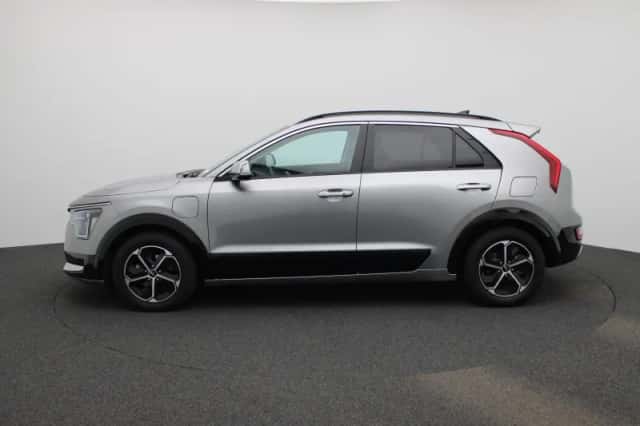 Kia Niro (2025) thumbnail 5