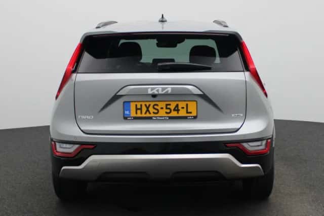 Kia Niro (2025) thumbnail 6