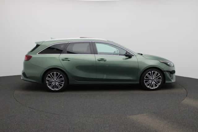 Kia Ceed Sportswagon (2025) thumbnail 6
