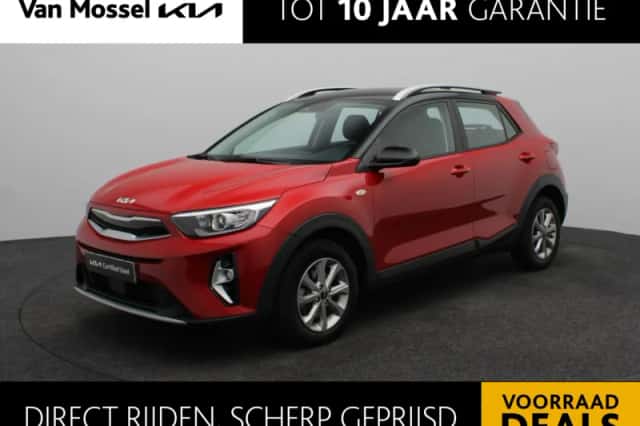 Kia Stonic (2023) thumbnail 1