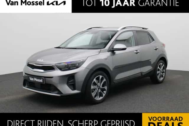 Kia Stonic (2024) thumbnail 1