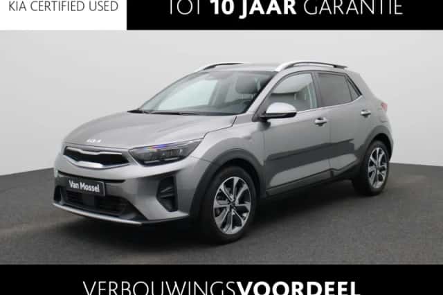 Kia Stonic (2024) thumbnail 1