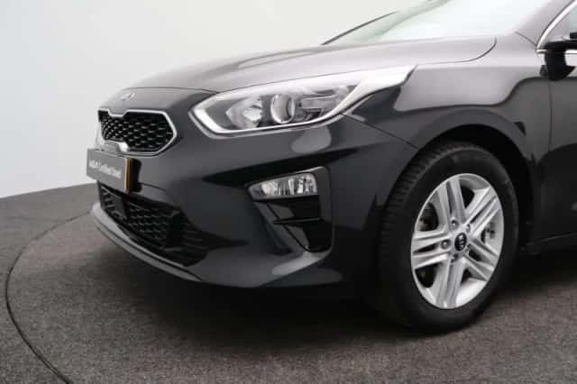 Kia Ceed Sportswagon (2019) thumbnail 40