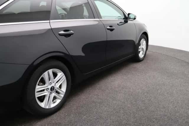 Kia Ceed Sportswagon (2019) thumbnail 45