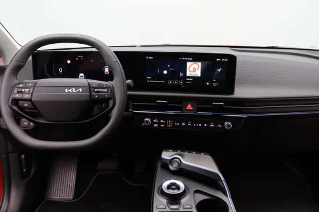 Kia EV6 (2026) thumbnail 7