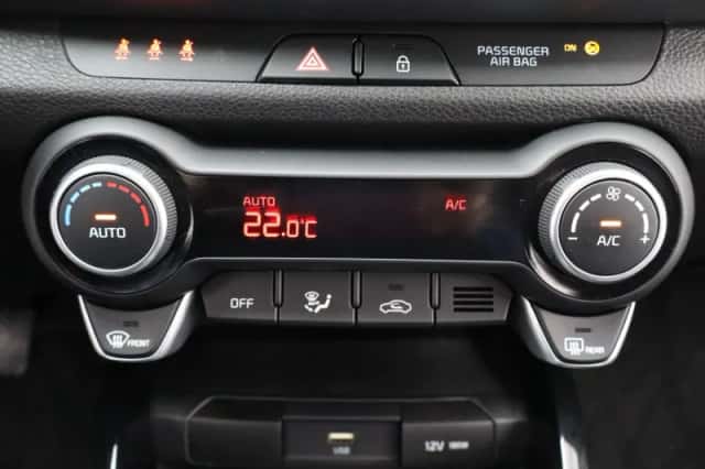 Kia Stonic (2023) thumbnail 21
