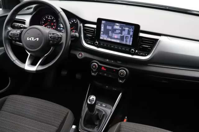 Kia Stonic (2023) thumbnail 36