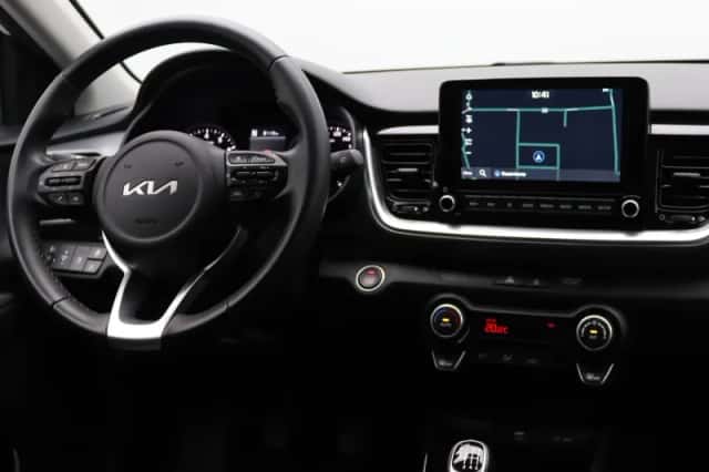 Kia Stonic (2022) thumbnail 29