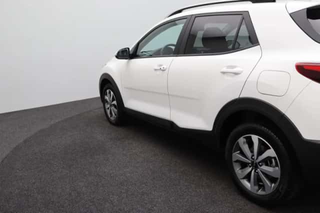 Kia Stonic (2022) thumbnail 33