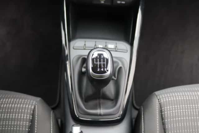 Kia Stonic (2022) thumbnail 10
