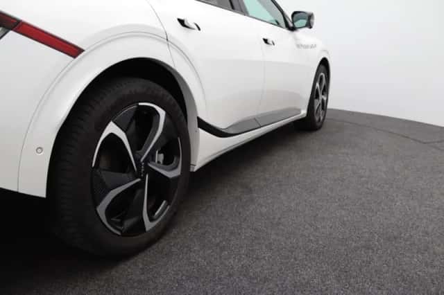 Kia EV6 (2024) thumbnail 41