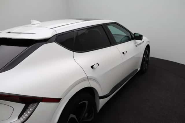 Kia EV6 (2024) thumbnail 42
