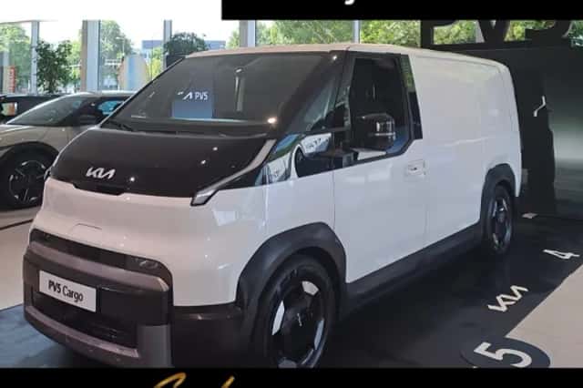 Kia PV5 (2026) thumbnail 1