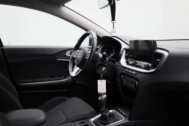 Kia Ceed Sportswagon (2024) thumbnail 29