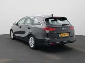 Kia Ceed Sportswagon (2024) thumbnail 4