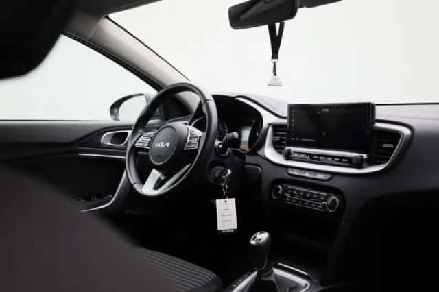 Kia Ceed Sportswagon (2024) thumbnail 31