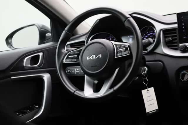 Kia Ceed Sportswagon (2024) thumbnail 33