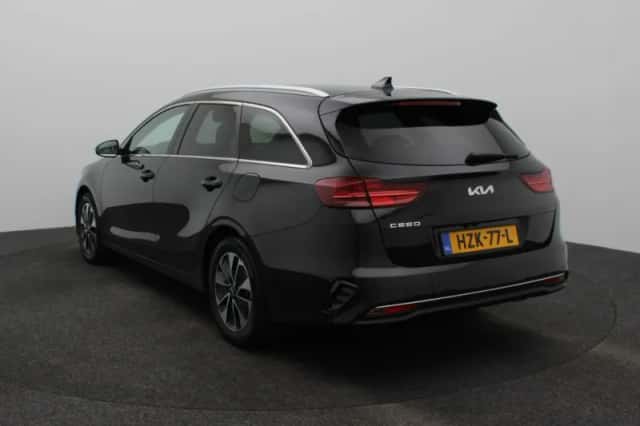 Kia Ceed Sportswagon (2025) thumbnail 4