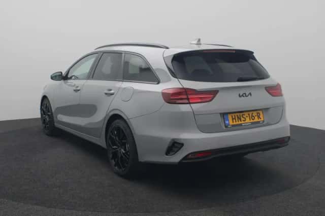 Kia Ceed Sportswagon (2025) thumbnail 4