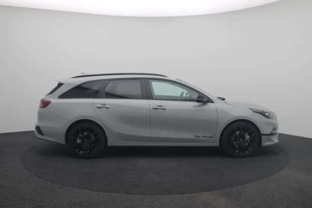 Kia Ceed Sportswagon (2025) thumbnail 8