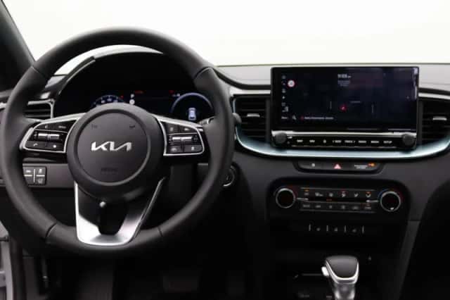 Kia Ceed Sportswagon (2025) thumbnail 9