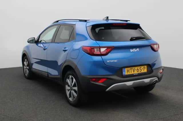 Kia Stonic (2025) thumbnail 4