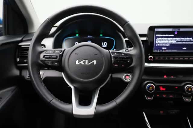 Kia Stonic (2025) thumbnail 7