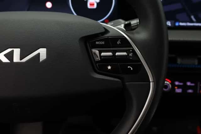 Kia EV6 (2023) thumbnail 20
