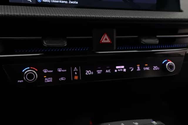 Kia EV6 (2023) thumbnail 21