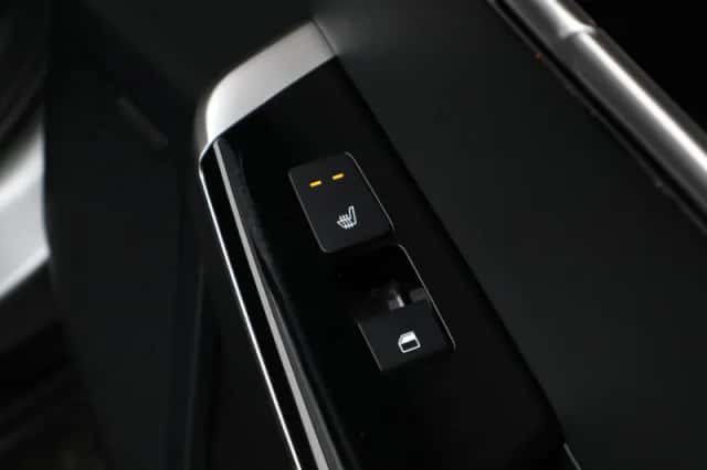 Kia EV6 (2023) thumbnail 34