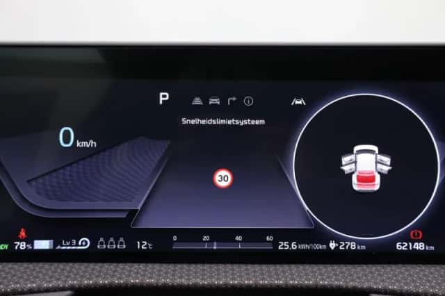Kia EV6 (2023) thumbnail 8