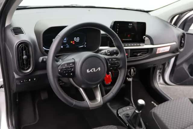 Kia Picanto (2025) thumbnail 25