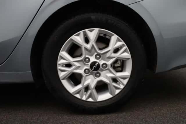 Kia Ceed Sportswagon (2024) thumbnail 15