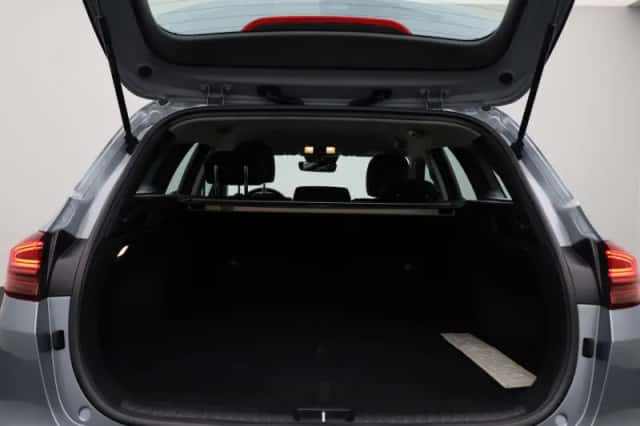 Kia Ceed Sportswagon (2024) thumbnail 16