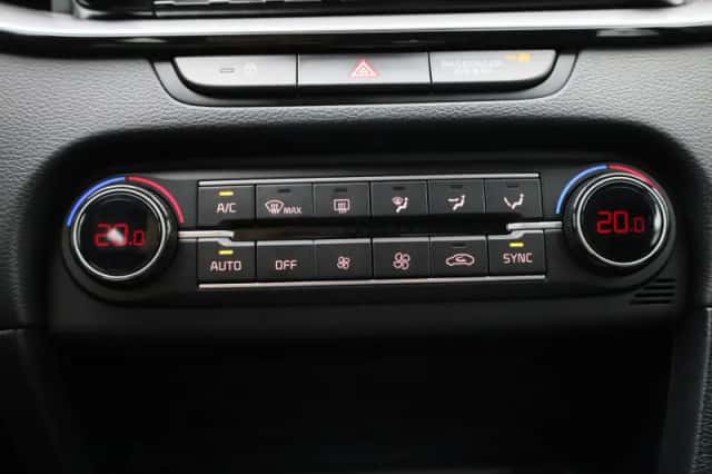 Kia Ceed Sportswagon (2024) thumbnail 19