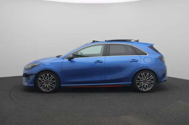 Kia Ceed (2024) thumbnail 6