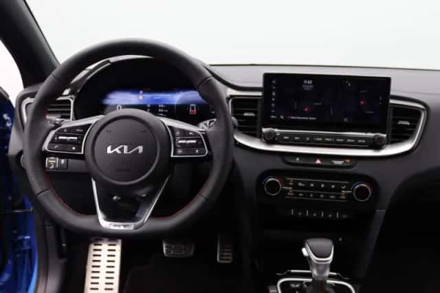Kia Ceed (2024) thumbnail 9