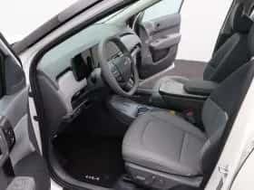 Kia EV3 thumbnail 4