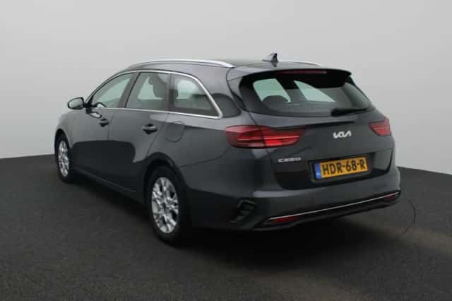 Kia Ceed Sportswagon (2025) thumbnail 4