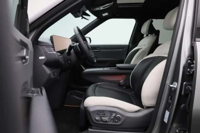 Kia EV9 (2025) thumbnail 6