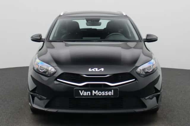 Kia Ceed Sportswagon (2024) thumbnail 5