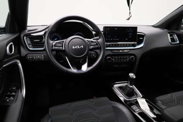 Kia Ceed Sportswagon (2025) thumbnail 9