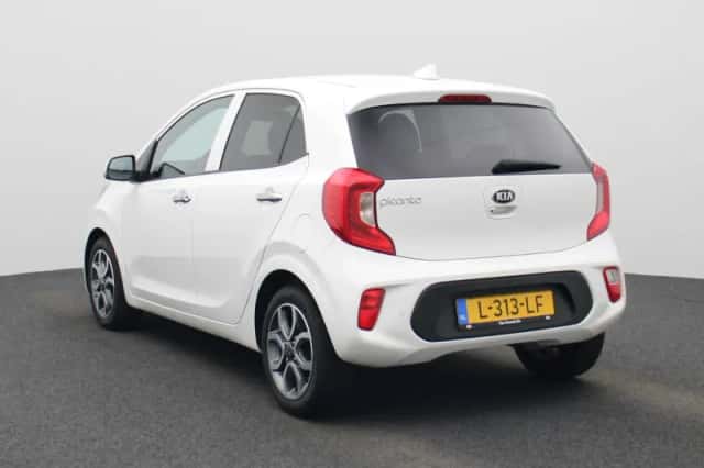 Kia Picanto (2021) thumbnail 3