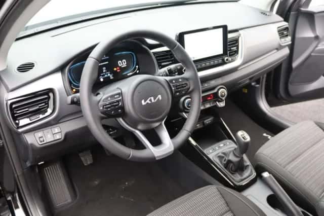 Kia Stonic (2026) thumbnail 4
