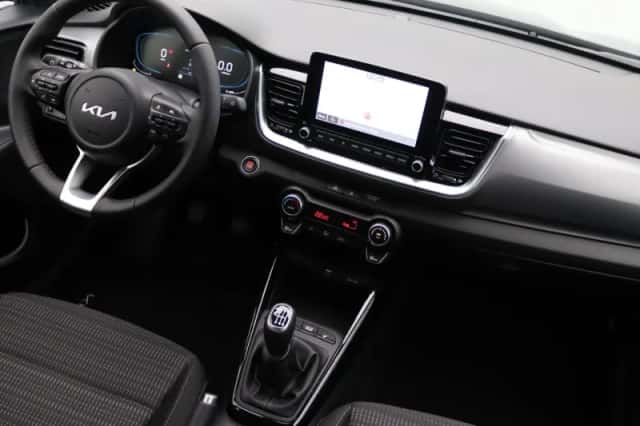Kia Stonic (2026) thumbnail 6