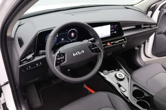 Kia Niro (2026) thumbnail 3